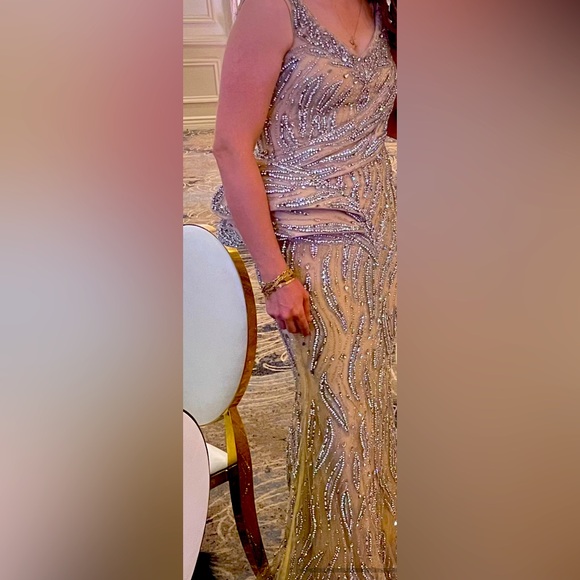 Wedding or Engagement heavy party long dress - www.disolcolor.com